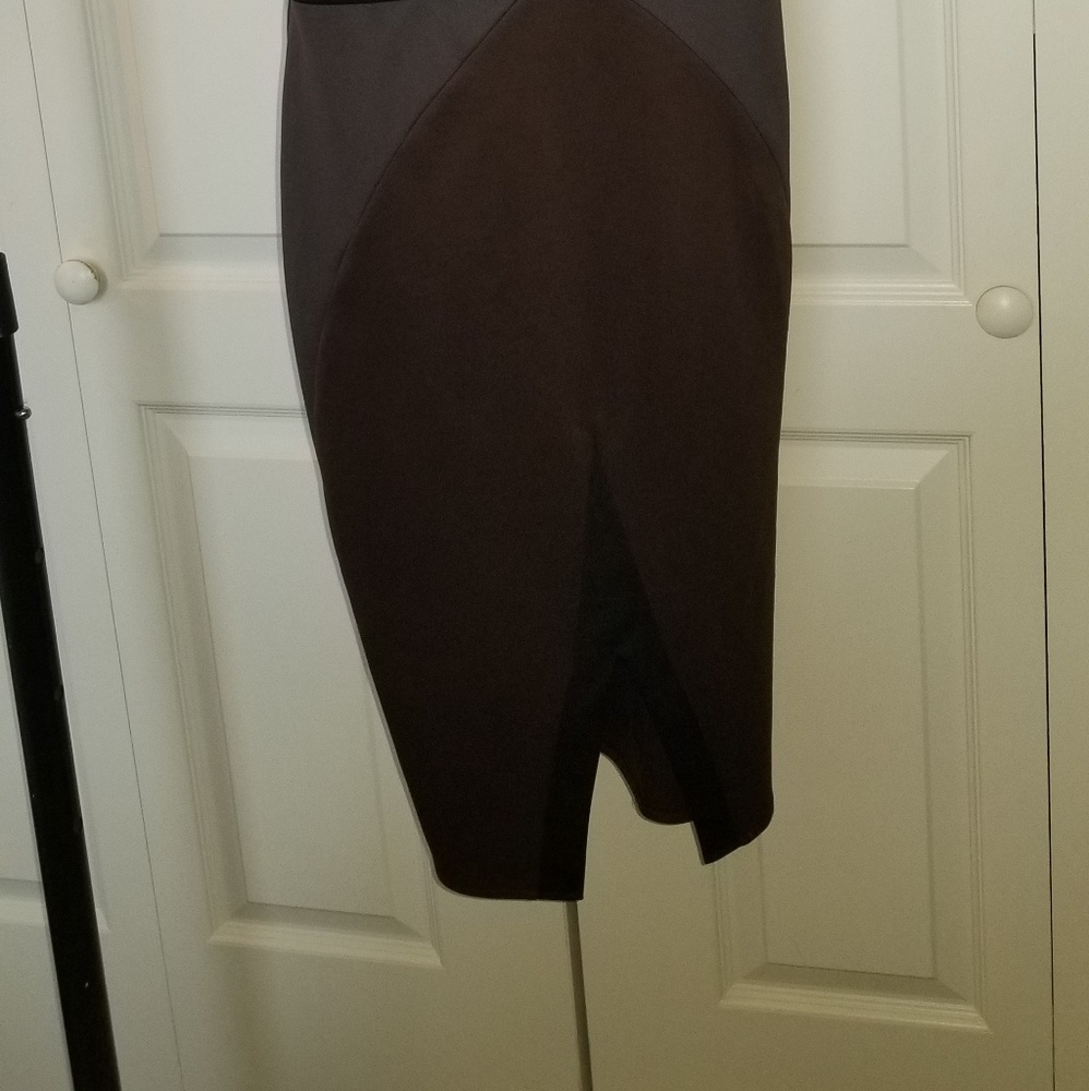 Dress - Picture 5 of 5